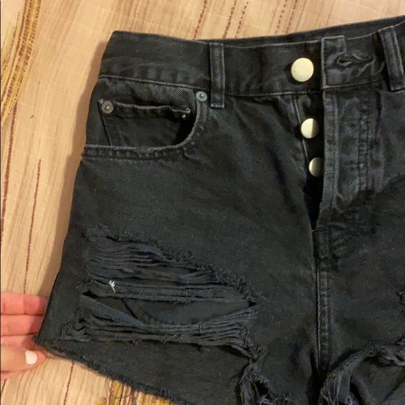 Button up black jean shorts - Picture 4 of 7